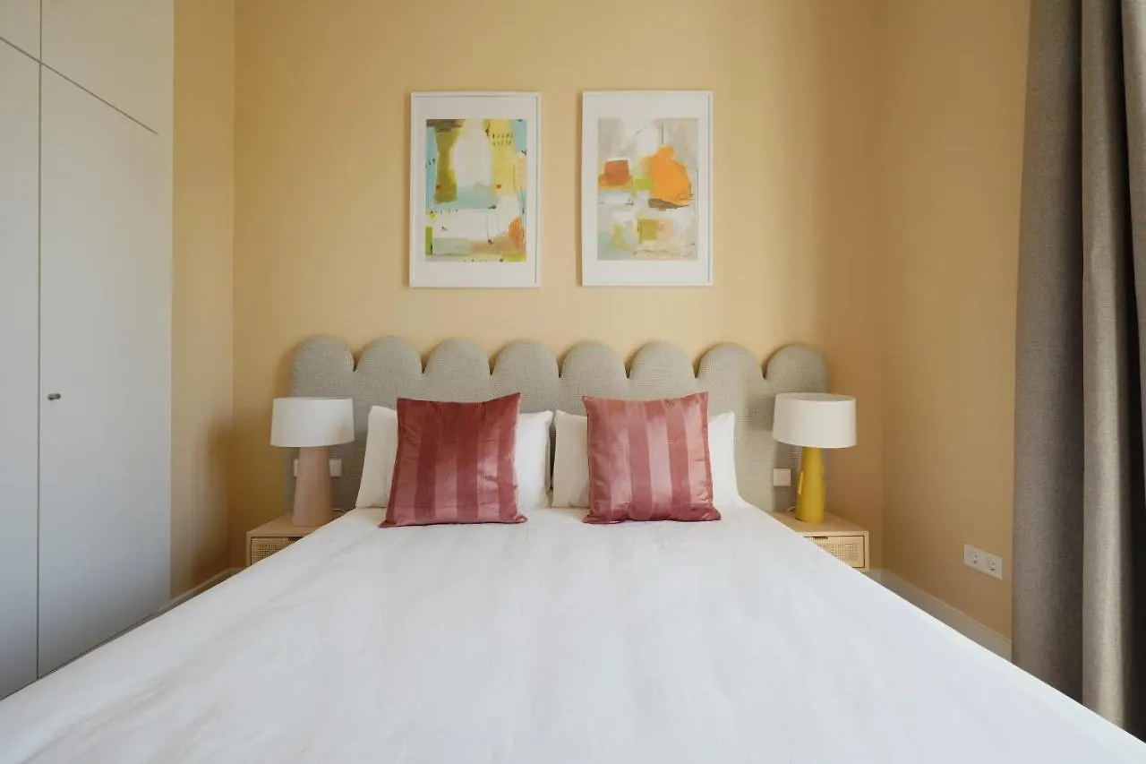 Numa Seville Prestigio Aparthotel